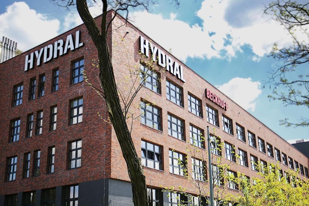 Apartimento Hydral Viene 弗罗茨瓦夫 外观 照片